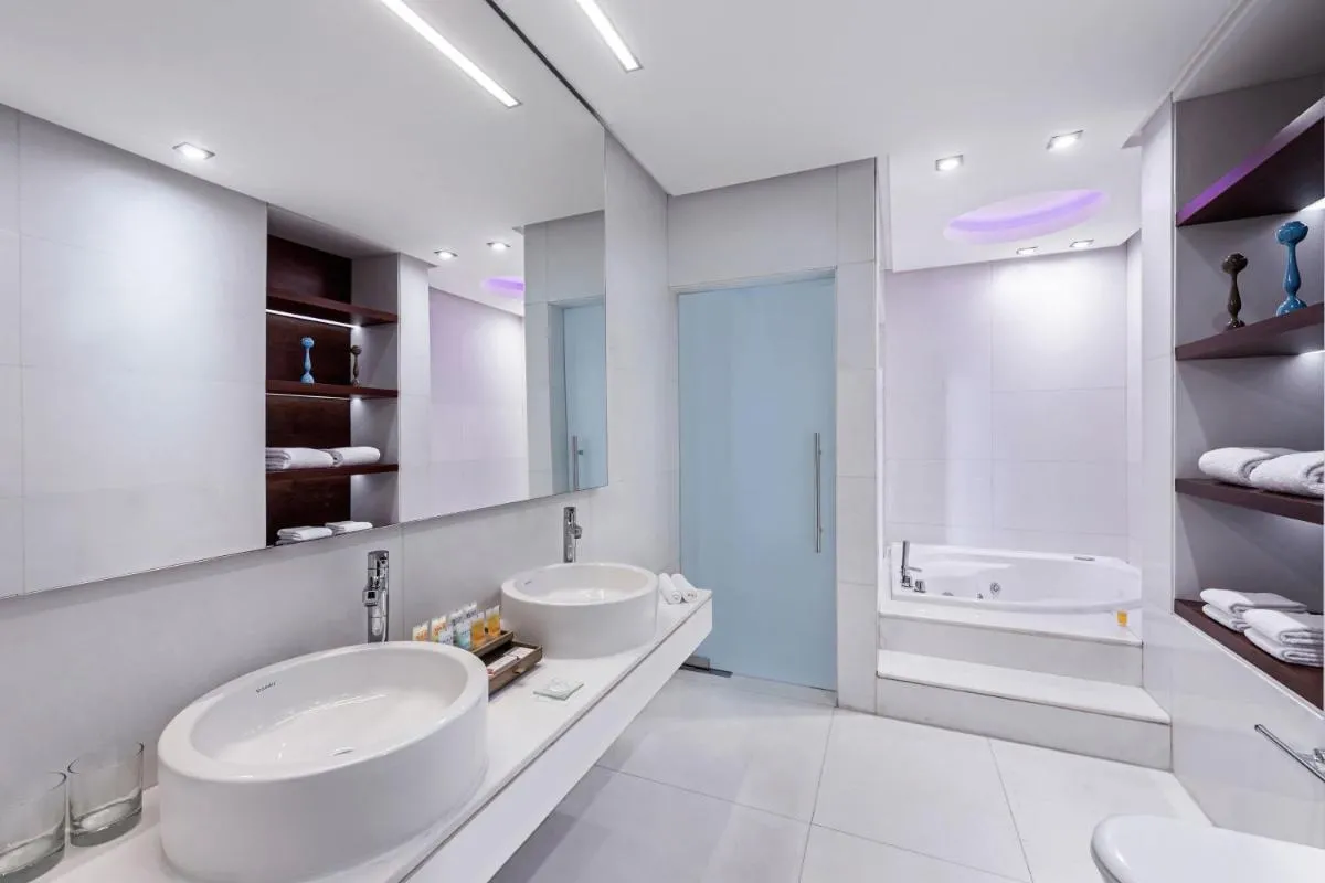Image 2 of Four Points by Sheraton Doha