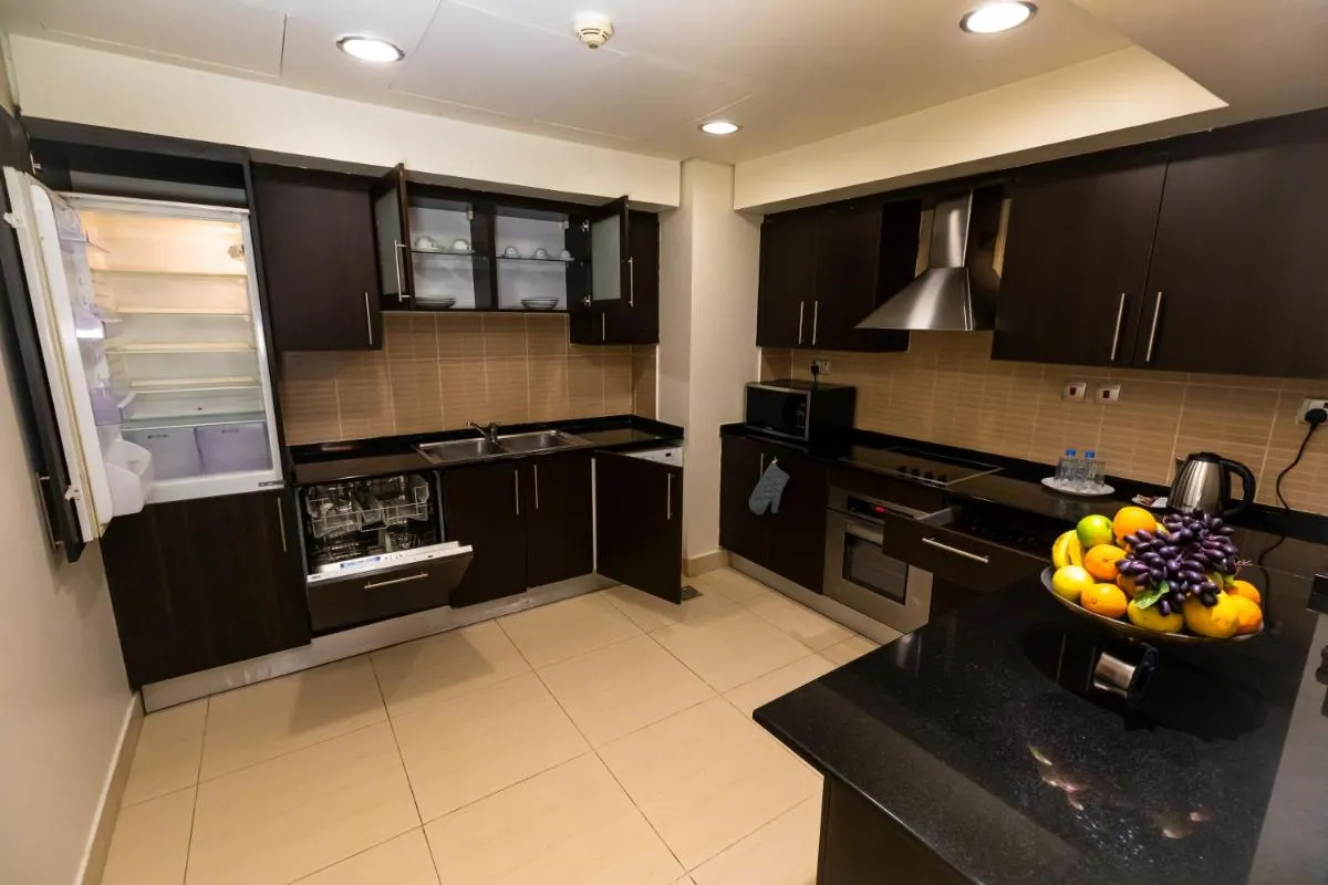 Image 4 of Imperial Suites Hotel